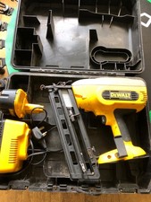 dewalt nail gun 2nd fix