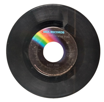 Elton John   Goodbye Yellow Brick Road / Young Man's Blues - 45 RPM (G+)