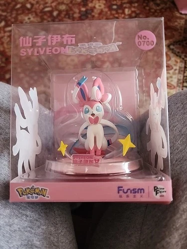 FUNISM POKEMON MINI FIGURE SYLVEON