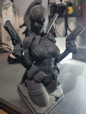 Custom Bust Of Lady Deadpool Marvel