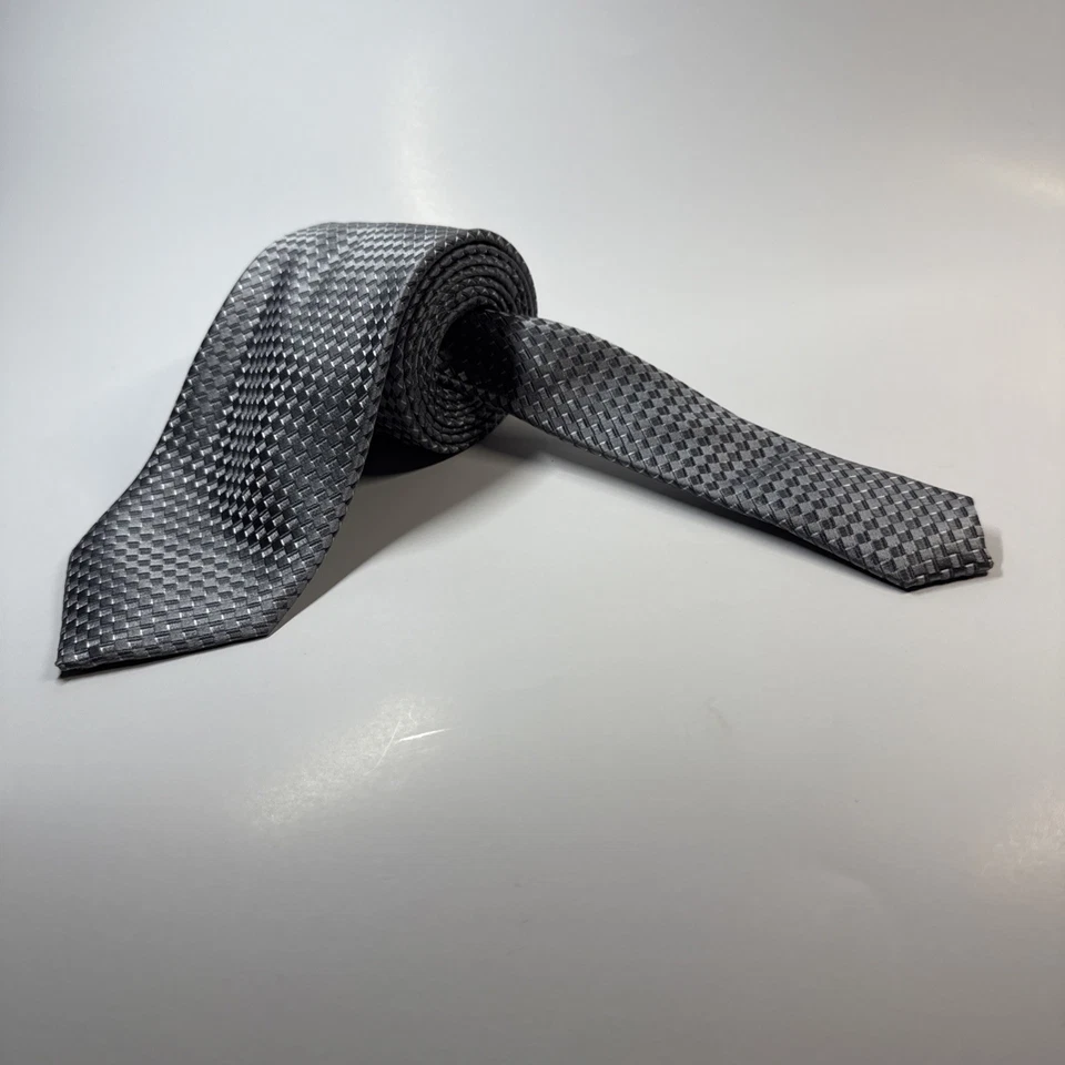 "Corbata ALARA 100 % seda larga 61"" plata brillo metálico usada" Foto 2 de 4