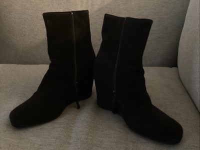 Beautiful Original Prada Boots Sizes 37 Women Dark Brown Only $ 200