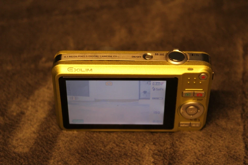 Casio Exilim EX-Z80 Digitalkamera – voll funktionsfähig - Bild 4 von 4