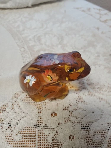 Fenton Amber  Glass Frog Figurine Hand Painted Flowers & Dragonfly Signed