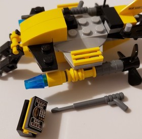 LEGO Aqua Raiders: Deep Sea Treasure Hunter (7770) with Manual - Incomplete Set