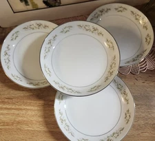 4- Fine China 7.5" Soup Bowls Green Flowers Springtime International Silver 326