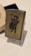 Accendino Zippo Bucking Bronc MARLBORO COUNTRY STORE OTTONE 1994 cowboy come nuovo scatola