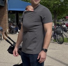 Image of LALABU Babywearing Shirt Men’s Large Gray Skin-to-Skin Carrier Tee