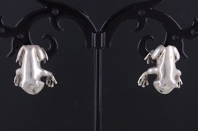 STERLING SILBER FROSCH OHRSTECKER FEIN 925 2681B