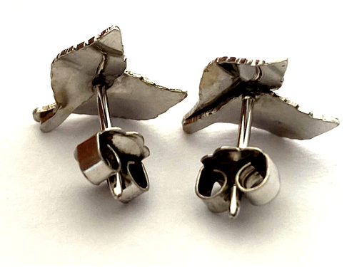 14K White Solid Gold Ladies Or Child Double Leaf Post Pierced Stud Earrings - Picture 6 of 15