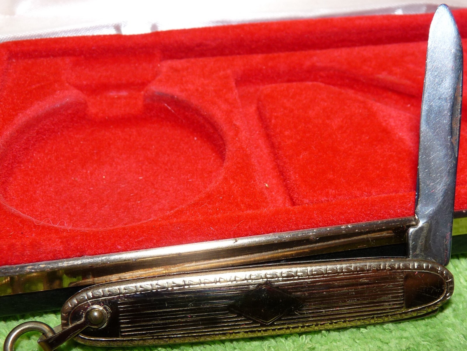 Vintage Majestime Majestron Pocket Watch with Chain & Knife in Case