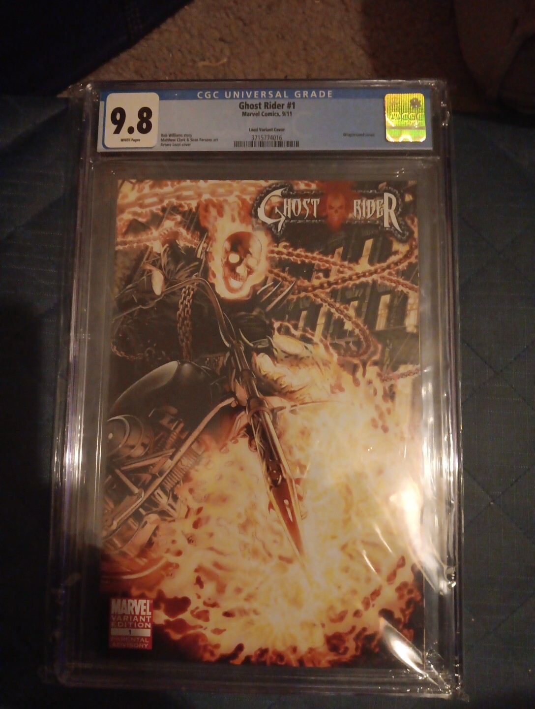 Ghost Rider 1 9/2011, es solo 34 9,8 hecho Lozzi muy raro.