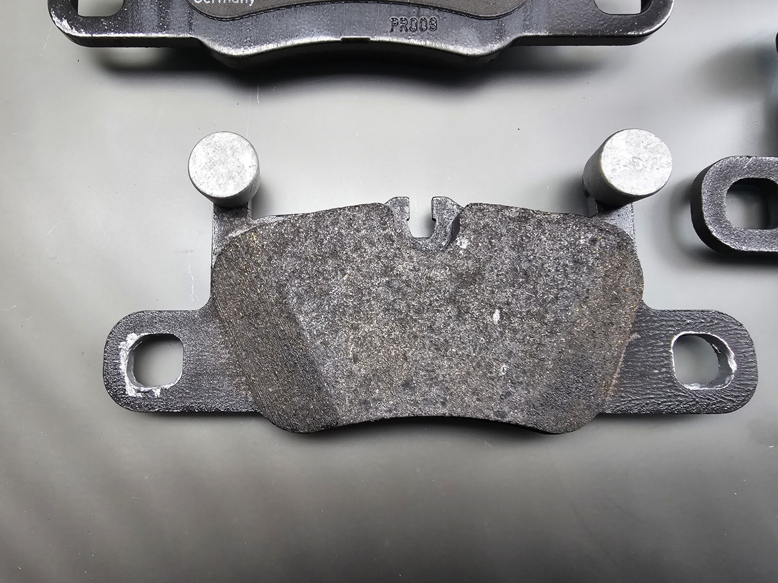 Porsche 911 991 S 3.8l Rear Brake Pads Sensors Clips 99135294902  