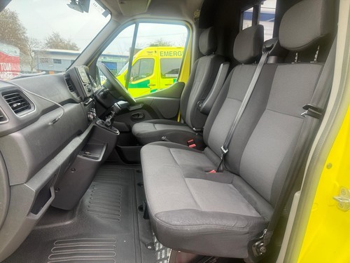 Renault Master Ambulance 2021 / 21 Reg - Picture 11 of 16