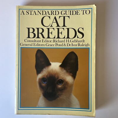 A Standard Guide To Cat Breeds, Richard G (1982) Book, Animals, Feline Guide