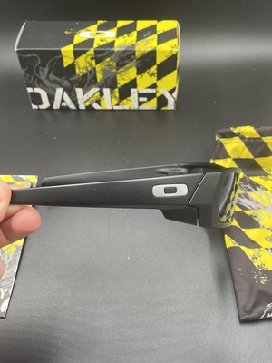 Oakley Gascan Flying Tigers Matte Black/Yellow w/ Grey Lenses new