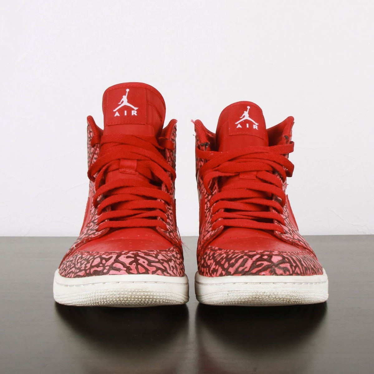 Nike Air Jordan 1 エレファントプリント NIKE Jordan 1 Retro Red Elephant Print | eBay