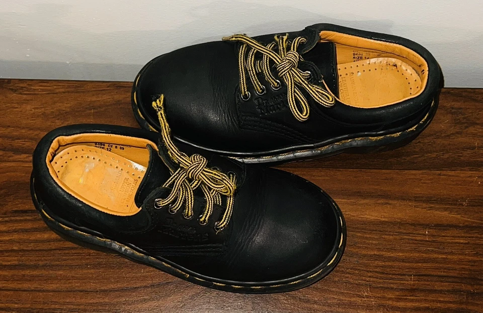 Vintage Dr. Martens Kids Shoes US 12 9496 Black Leather Oxfords Doc - Image 3 of 4