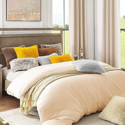 Luxury Soft Faux Fur Fleece Cushion Cover 18" x 18" (Pack of 2) D-beige - Picture 5 of 6