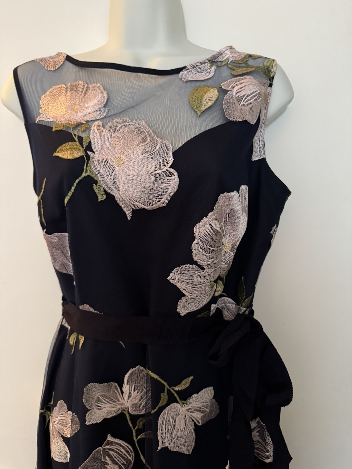 Phase Eight The Charlotte Floral Dress Size 12