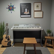 Yamaha Portatone YPT 300 Portable Electronic Keyboard, 61-Key Powercord  Stand