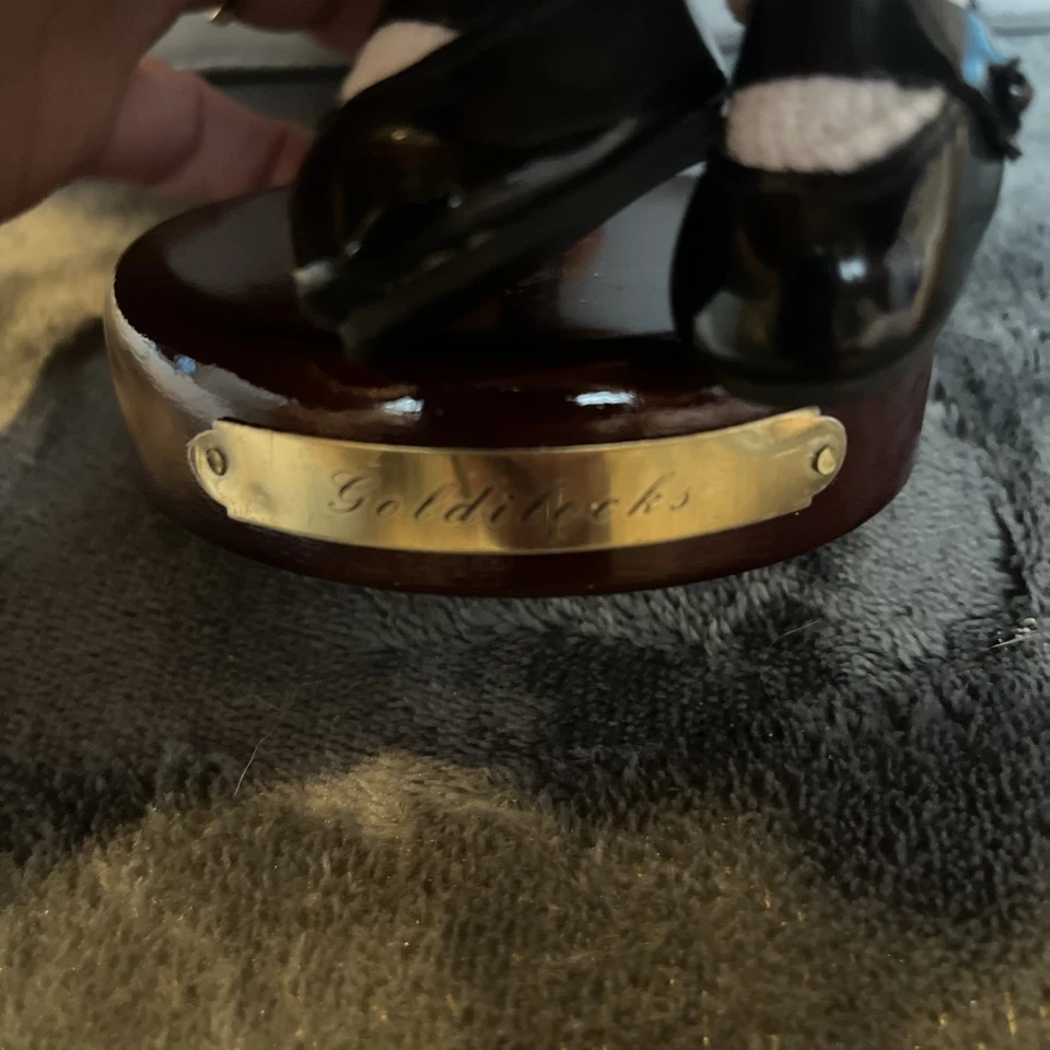 Muñeca Lee Middleton - Ricitos de Oro Lee Middleton Muñecas Originales Inc. 10" Con Soporte Foto 3 de 4