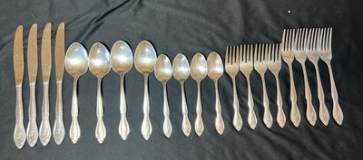 Customcraft Stainless Flatware 20pc Set Taiwan Monogram  B  Knife Fork Spoon
