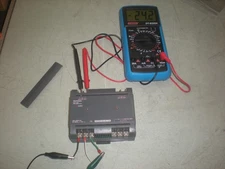 Keyence KV-U3 Power Supply Module - DIN Rail Mount - Powers Up as Shown