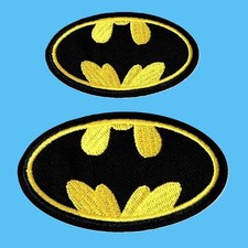 Lot 2 Patchs Écussons NEUFS Batman Bruce Wayne Gotham City Thermocollants (Réf1)