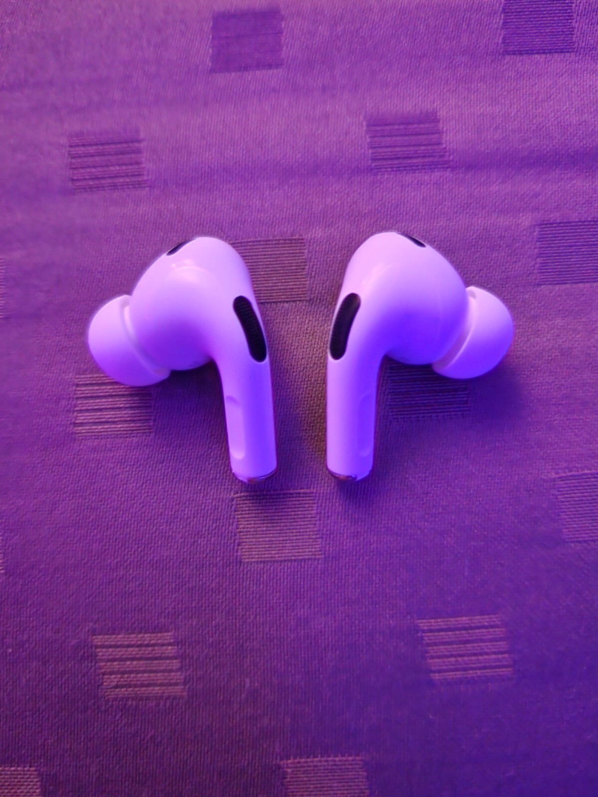 AirPods 2nd Gen Left & Right Earbuds Replacement Pair-image
