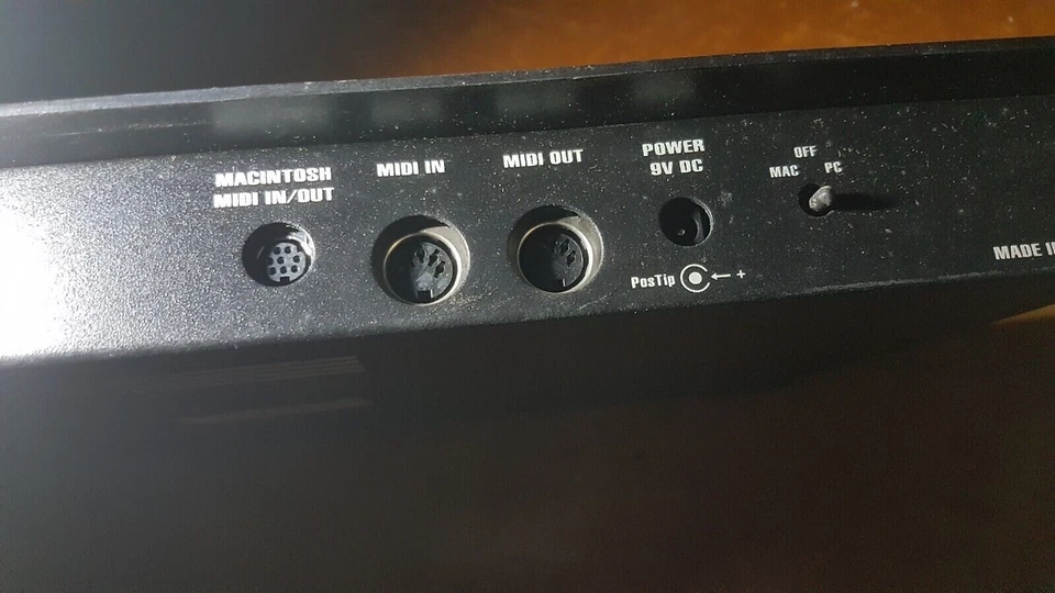 CONTROLADOR REMOTO DIGIDESIGN RE 1 para HERRAJES SONSON 8 Foto 3 de 4