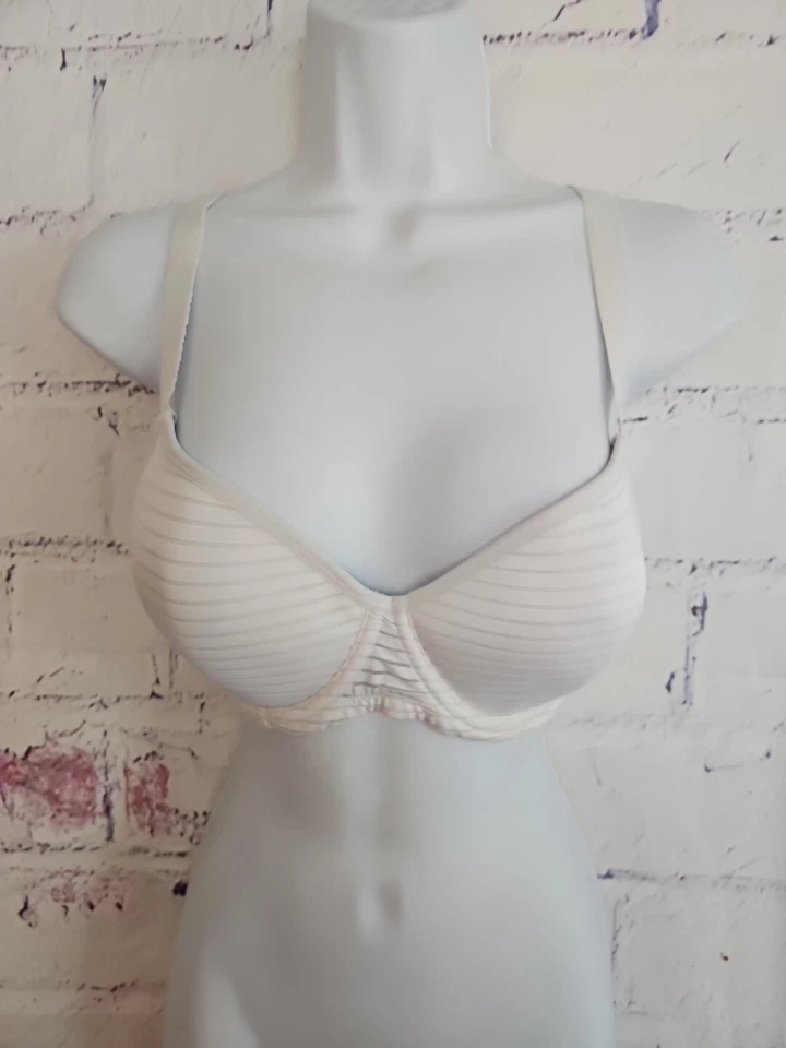 Sujetador Camiseta Fruit Of The Loom Juniors I Love My Racerback Blanco Rayas Talla 34DD Foto 3 de 4