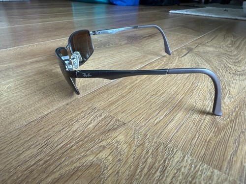 Gafas de sol polarizadas Ray-Ban RB3498 029/T5 61-17 135 3P mate Gunmetal rayadas - Imagen 8 de 18