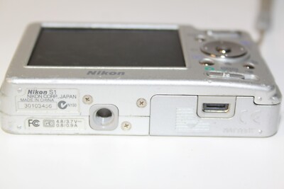Nikon COOLPIX S1 デジタルカメラ Amazon.com : Nikon Coolpix S1 5.1 MP Slim-Design Digital Camera