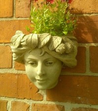 STONE GARDEN SMALL LADY FACE WALL PLANTER / TROUGH / POCKET ORNAMENT🌸🌿🍂