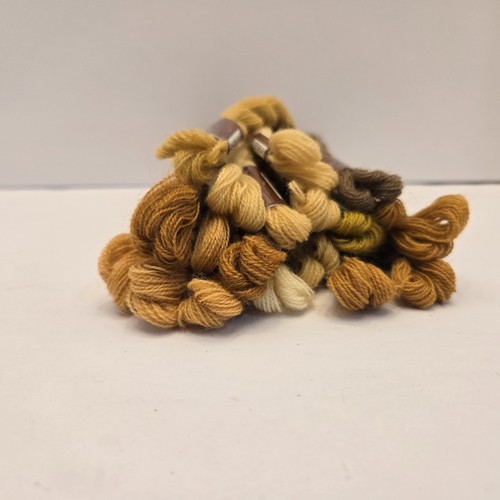 DMC Wool Embroidery Floss Broder Medicis Mixed Color 27.3yd Skein Lot of 19 - Picture 11 of 11