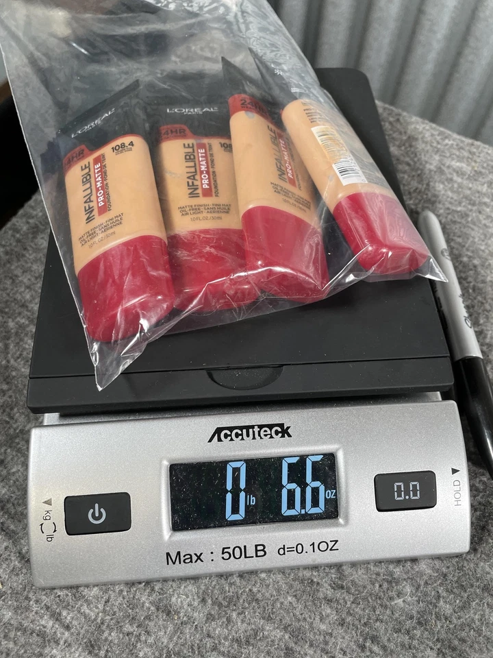 L'Oreal Paris Infallible Pro-Matte Foundation 108.4 Golden 1oz 30ml 4-Pack 24HR - Image 4 of 4