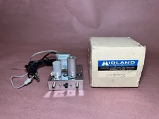 Midland MONAURAL PHONO-TAPE PRE-AMPLIFIER MODEL N° 14-590 w/ Original Box