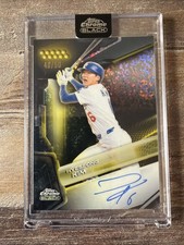 2026 Topps Chrome Black Hyeseong Kim Gold Mini Diamond Auto CBA-HK /50 CBA-HK
