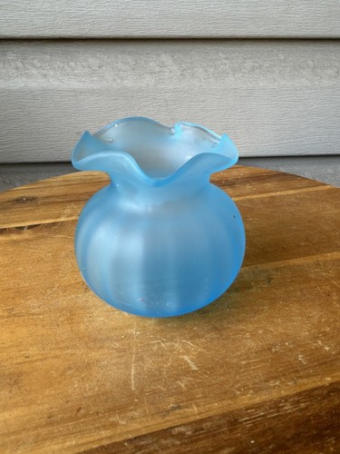 Vintage Blue Satin Crimped Rim Small Art Glass Bud Vase 3.5"