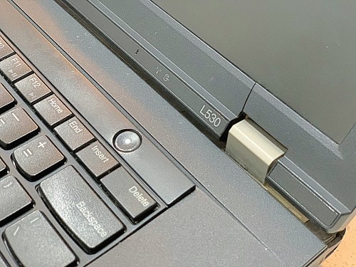 Lenovo L530 intel®Core™i5*2.60GHz*320GB*2GB*15.6”LED*USB 3.0*WiFi # 710 - Picture 2 of 9