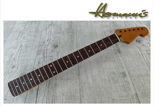 Str*t Roasted Can. Maple Neck, Pau Ferro Fretboard, Finish Nitro Satin, STRM-07 - Bild 5 von 7