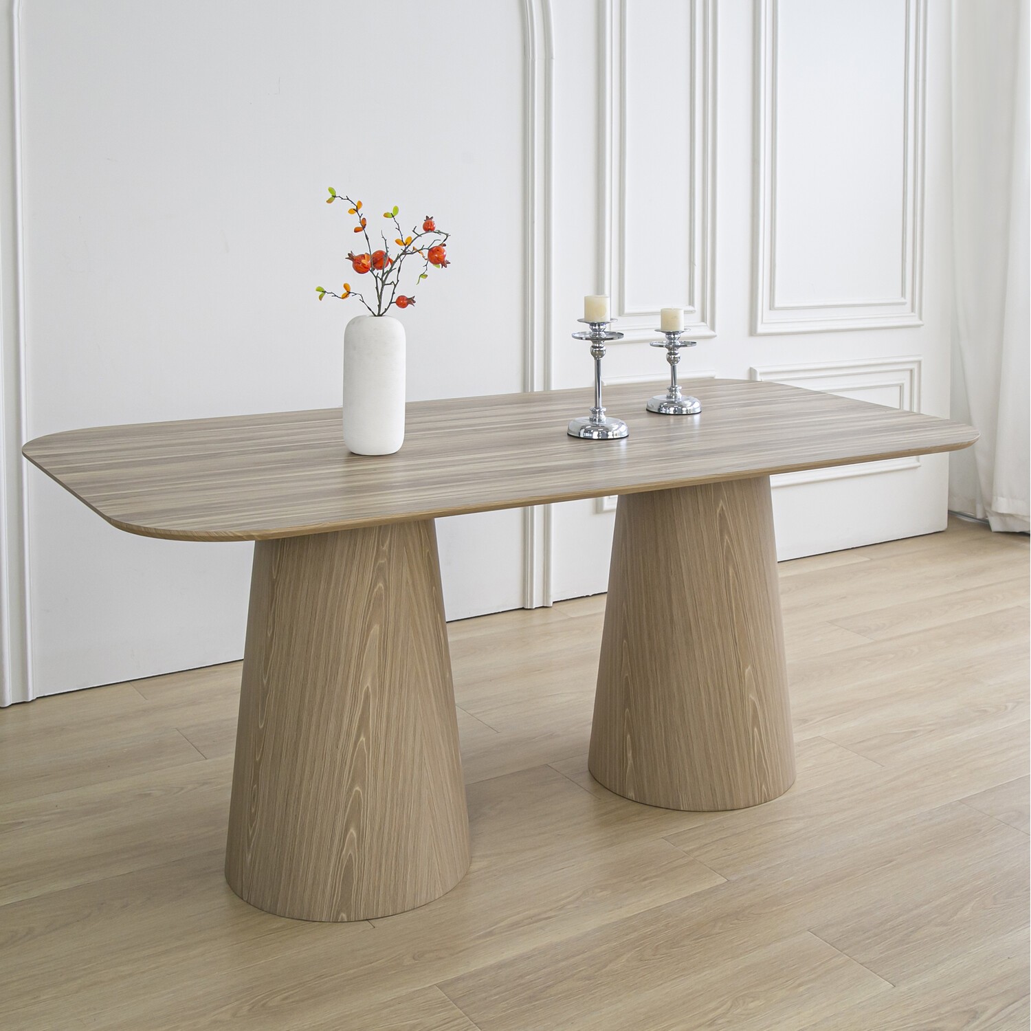 Elowyn Dining Table