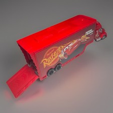 Disney Pixar Cars Mack Rust-eze Lightning McQueen 95 Semi Truck Play Set Rare