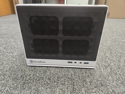 Custom build Itx gaming pc compact size
