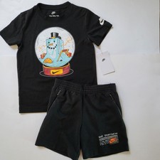 Nike Christmas 2-piece Fleece shorts Set T-shirt  Shorts Boys Size 6 Black