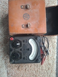 Vintage Universal Avometer