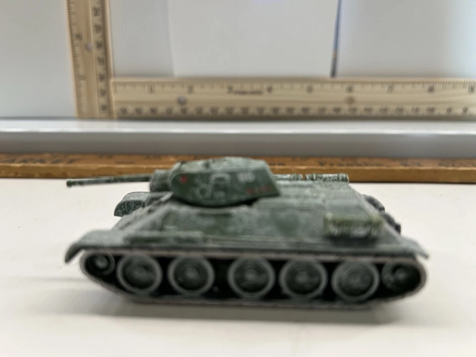 Corgi T34 Tank - Vintage 7 - Image 3 of 4