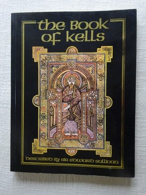 BOOK OF KELLS TRINITY COLLEGE LONG LIBRARY DUBLIN IRELAND