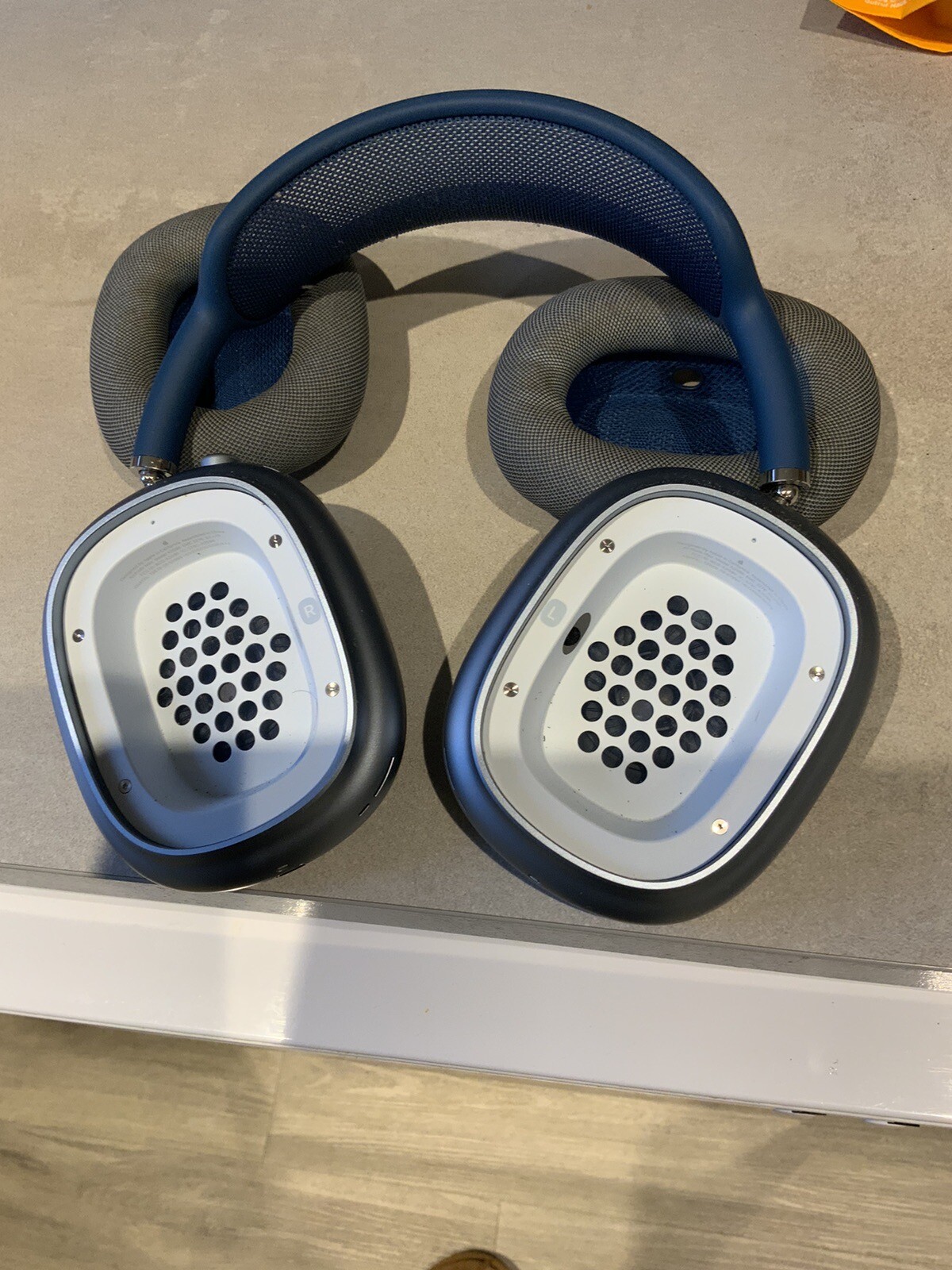 apple max headphones Faulty eBay